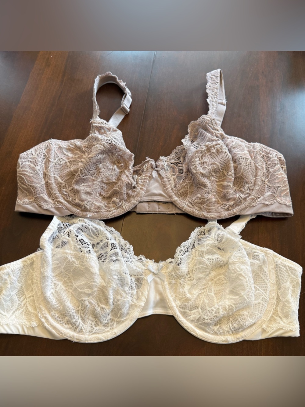 Bali Underwire Lace Bra 42B unlined lot of 2